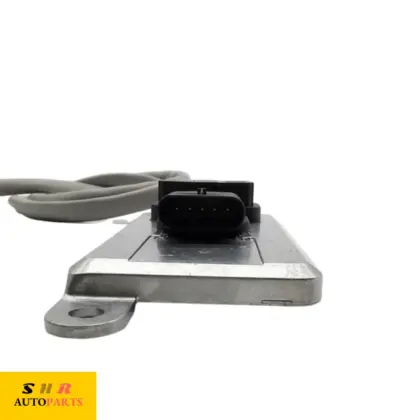 Nitrogen Oxide NOx Sensor 8983023940 for ISUZU 5WK9 7206A 24V ISUZU