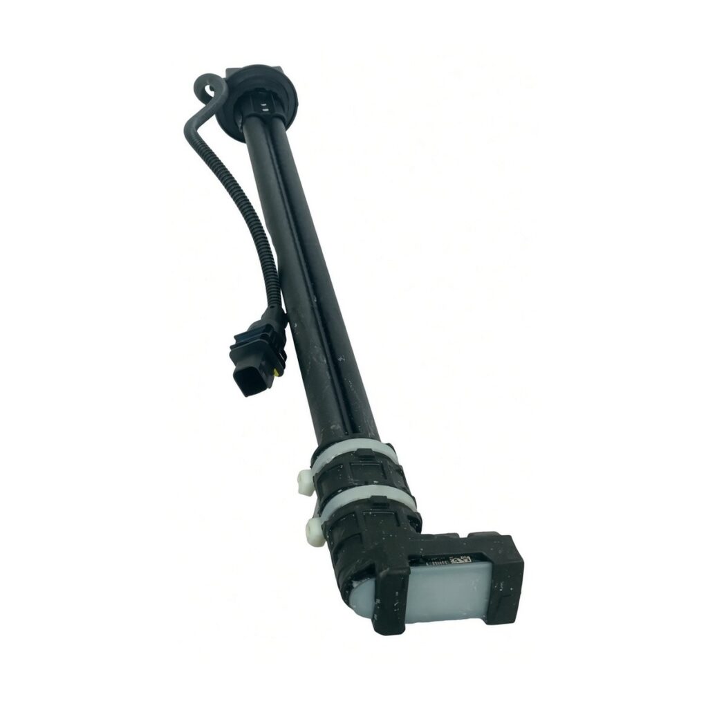 Aftermarket DEF / AdBlue / urea level sensor for PACCAR OEM Q21-6170-007K1T, front view, no brand
